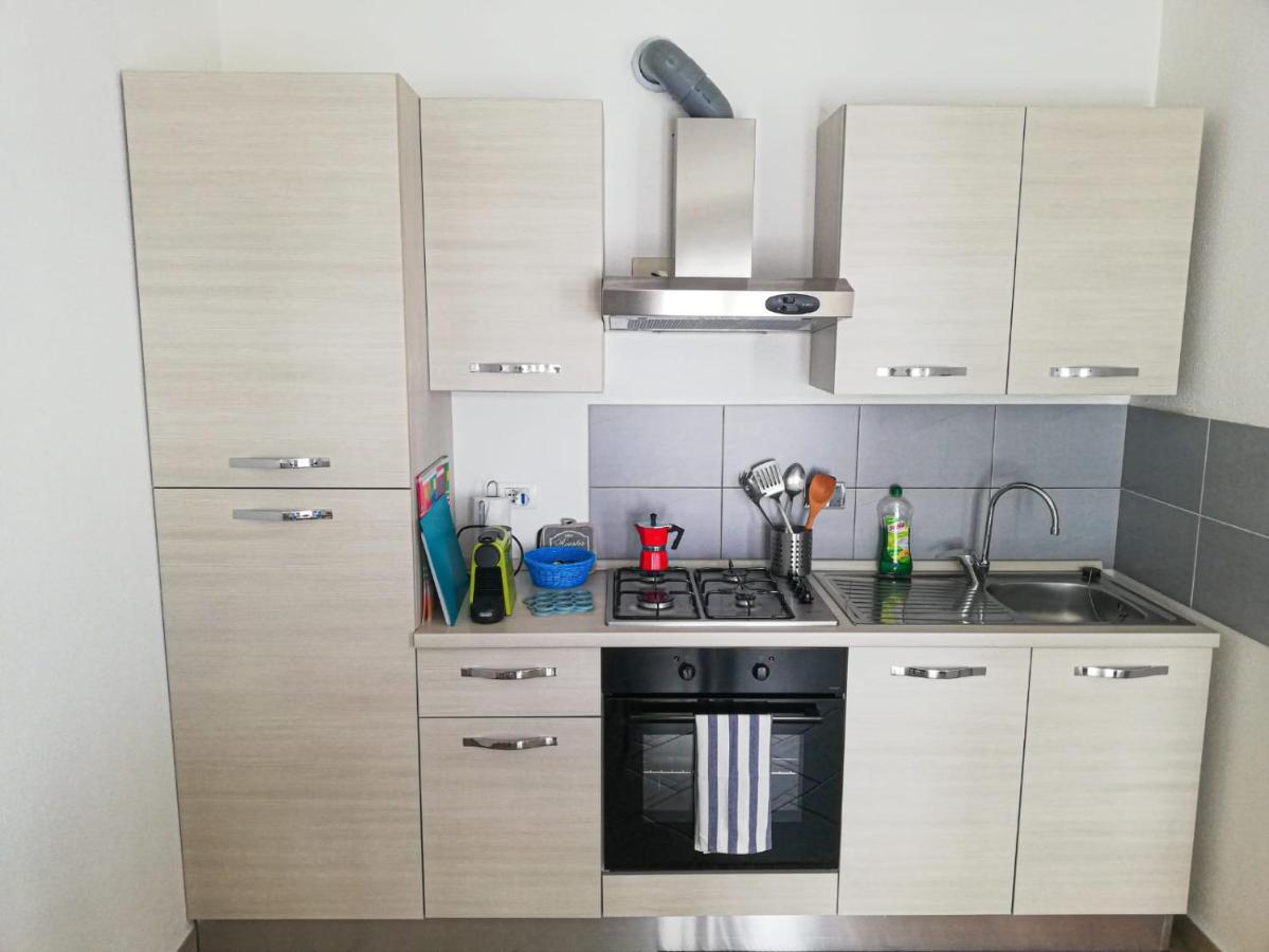 Appartamenti Azzurro Smeraldo Σέστρι Λεβάντε Εξωτερικό φωτογραφία