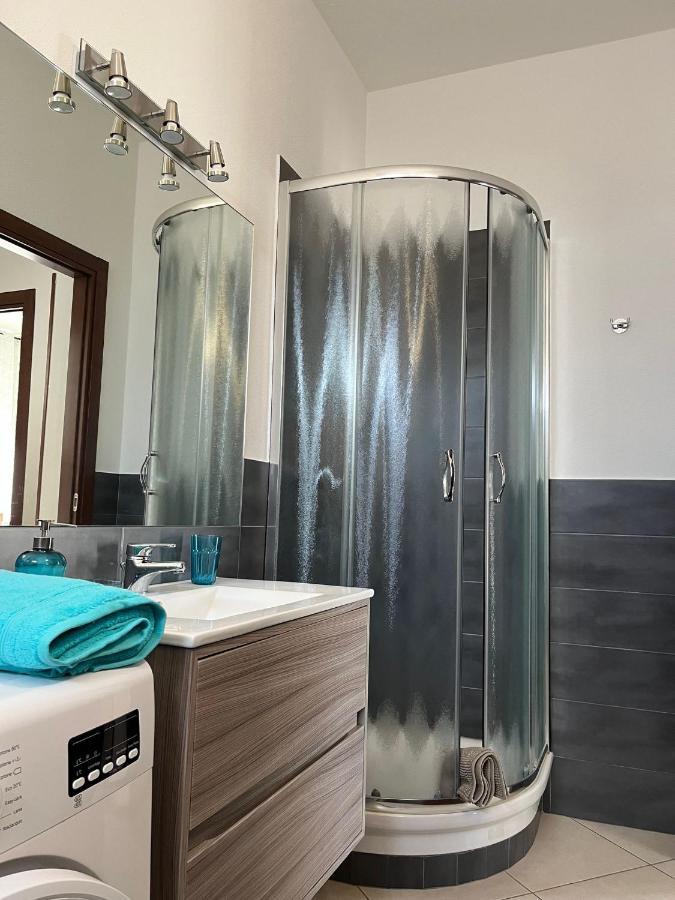 Appartamenti Azzurro Smeraldo Σέστρι Λεβάντε Εξωτερικό φωτογραφία