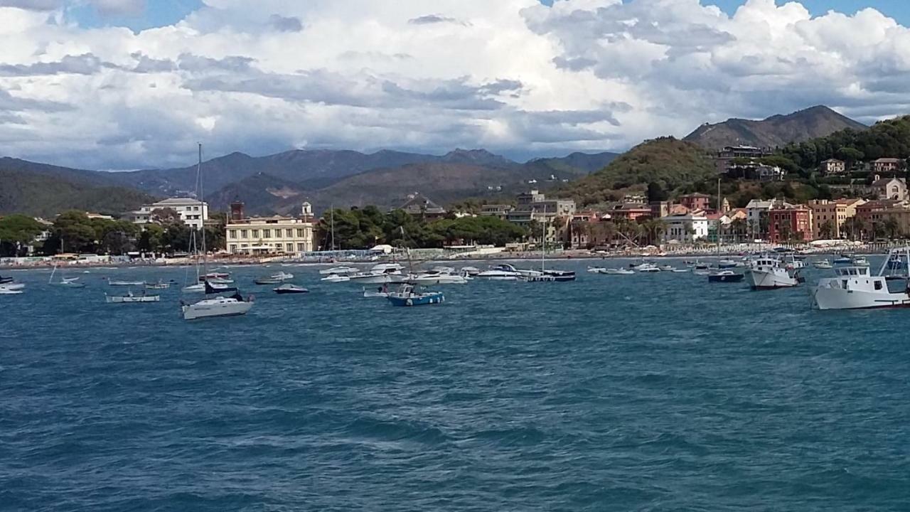 Appartamenti Azzurro Smeraldo Σέστρι Λεβάντε Εξωτερικό φωτογραφία